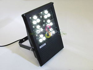 Точечный поворотный светодиодный прожектор, теплый белый, 12В, 3Вт, серый корпус Прожектор светодиодный, холодный белый, 220В, 18Вт, черный корпус